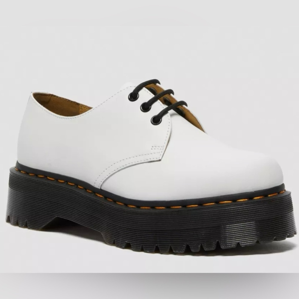 White 1461 smooth leather platform Dr. Marten size 5